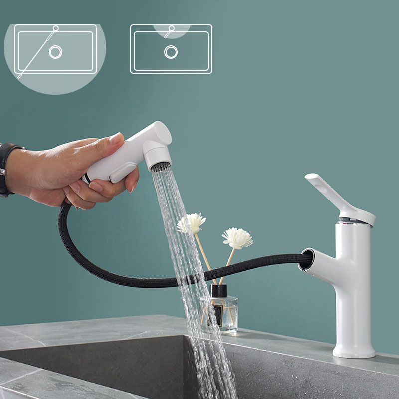 Contemporary Single Handle Faucet Pull-out Sink Faucet with Lever Handle Clearhalo 'Bathroom Remodel & Bathroom Fixtures' 'Bathroom Sink Faucets' 'Bathroom Sinks & Faucet Components' 'bathroom_sink_faucets' 'Home Improvement' 'home_improvement' 'home_improvement_bathroom_sink_faucets' 1200x1200_aede5dee-521d-47df-81dc-6f3e81b9f685