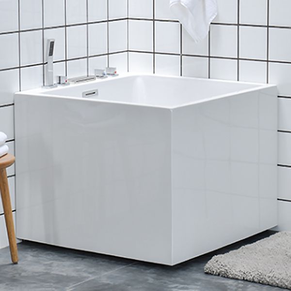 Back to Wall Rectangular Bath Antique Finish Soaking Modern Bath Tub Clearhalo 'Bathroom Remodel & Bathroom Fixtures' 'Bathtubs' 'Home Improvement' 'home_improvement' 'home_improvement_bathtubs' 'Showers & Bathtubs' 1200x1200_b00490e7-8402-42a1-afb3-288db4a7f860