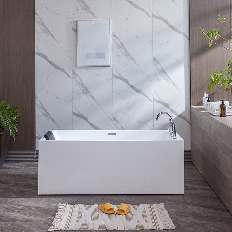 Modern White Rectangle Acrylic Bathtub Freestanding Soaking Bathtub with Drain Bath Tub Clearhalo 'Bathroom Remodel & Bathroom Fixtures' 'Bathtubs' 'Home Improvement' 'home_improvement' 'home_improvement_bathtubs' 'Showers & Bathtubs' 1200x1200_b1d57318-d687-4e05-ac03-ae1c85a4dd2c