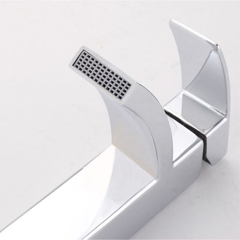 Cubic Chrome Bathroom Faucet Low Arc Single Handle Vessel Faucet Clearhalo 'Bathroom Remodel & Bathroom Fixtures' 'Bathroom Sink Faucets' 'Bathroom Sinks & Faucet Components' 'bathroom_sink_faucets' 'Home Improvement' 'home_improvement' 'home_improvement_bathroom_sink_faucets' 1200x1200_b7956bb5-dd76-4c8c-8d3c-26e44e90f49d