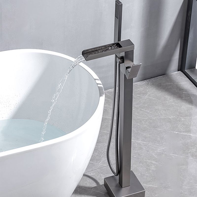 Floor Mounted Metal Freestanding Tub Filler Rotatable Freestanding Bathtub Faucet Clearhalo 'Bathroom Remodel & Bathroom Fixtures' 'Bathtub Faucets' 'bathtub_faucets' 'Home Improvement' 'home_improvement' 'home_improvement_bathtub_faucets' 1200x1200_bc1d025f-2f79-4d8b-ba90-72689c69ffb6