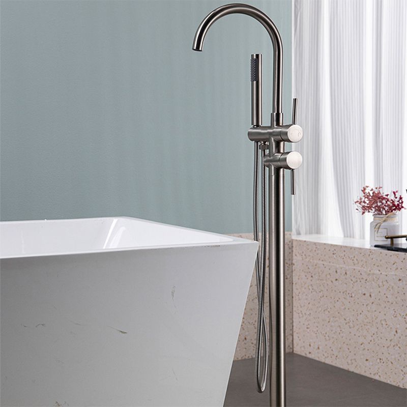 Modern Floor Mounted Metal Freestanding Tub Filler Freestanding High Arc Tub Filler Trim Clearhalo 'Bathroom Remodel & Bathroom Fixtures' 'Bathtub Faucets' 'bathtub_faucets' 'Home Improvement' 'home_improvement' 'home_improvement_bathtub_faucets' 1200x1200_bf56f939-800f-4145-acef-647792a0eca0