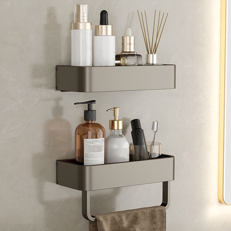 Contemporary Aluminum Bathroom Accessory Set Gray Bath Shelf Clearhalo 'Bathroom Hardware Sets' 'Bathroom Hardware' 'Bathroom Remodel & Bathroom Fixtures' 'bathroom_hardware_sets' 'Home Improvement' 'home_improvement' 'home_improvement_bathroom_hardware_sets' 1200x1200_c01520c9-f854-4083-a87d-ba2e30ce2e69