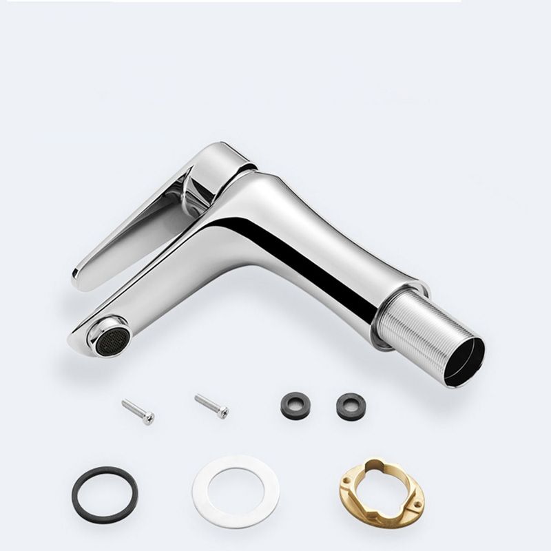 American Classic Vessel Faucet Lever Handle Low Arc Vessel Sink Faucet Clearhalo 'bathroom_sink_faucets' 'Conjunta de Baño y Conjunta de Grifo' 'Coronamiento de Baño y Dispositivo de Baño' 'Grifo del lavabo del baño' 'Hogar' 'home_improvement' 'home_improvement_bathroom_sink_faucets' 'Mejoras para el hogar' 1200x1200_c375162c-ecc5-4567-a76f-ef589575926c