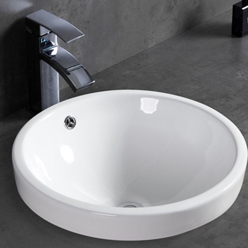 Contemporary Bathroom Sink with Overflow Porcelain Round Vessel Bathroom Sink Only Clearhalo 'Bathroom Remodel & Bathroom Fixtures' 'Bathroom Sinks & Faucet Components' 'Bathroom Sinks' 'bathroom_sink' 'Home Improvement' 'home_improvement' 'home_improvement_bathroom_sink' 1200x1200_c7a312c2-6be9-486d-9d29-072e084e2eb0