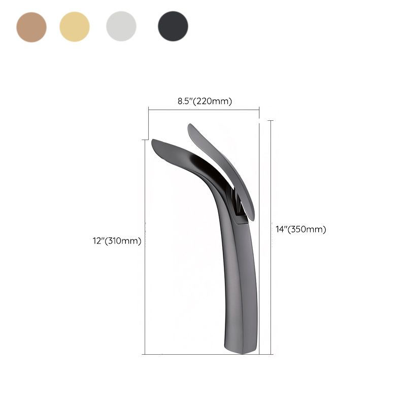 Brass 1 Hole Basin Faucet Lever Handle Sink Faucet Circular Modern Faucet for Bathroom Clearhalo 'Bathroom Remodel & Bathroom Fixtures' 'Bathroom Sink Faucets' 'Bathroom Sinks & Faucet Components' 'bathroom_sink_faucets' 'Home Improvement' 'home_improvement' 'home_improvement_bathroom_sink_faucets' 1200x1200_c7ae667a-7f42-4fc7-b346-13fd8c28da18