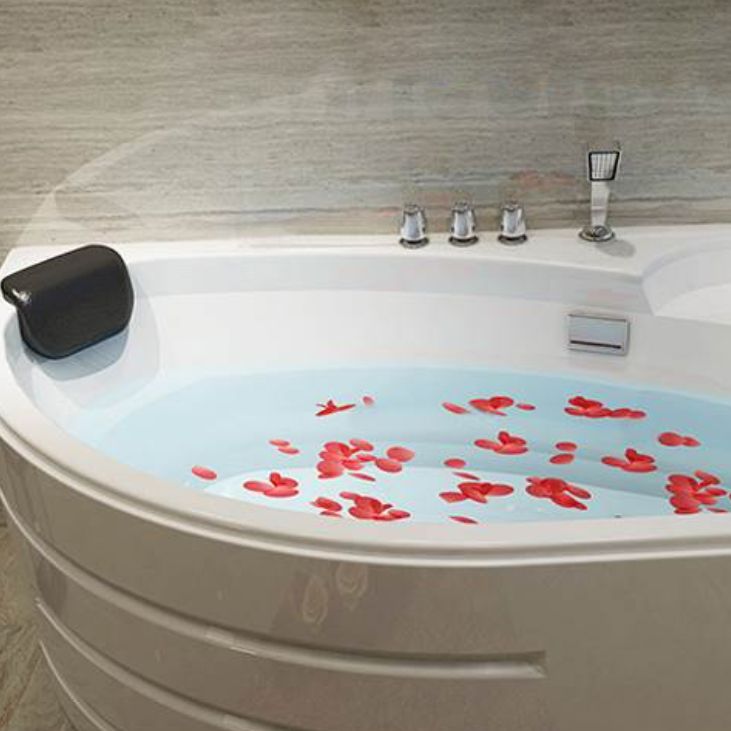 Back to Wall Bath Corner Acrylic Soaking White Modern Bathtub Clearhalo 'Bathroom Remodel & Bathroom Fixtures' 'Bathtubs' 'Home Improvement' 'home_improvement' 'home_improvement_bathtubs' 'Showers & Bathtubs' 1200x1200_cda34229-12b4-45bb-a862-ea719385eeae