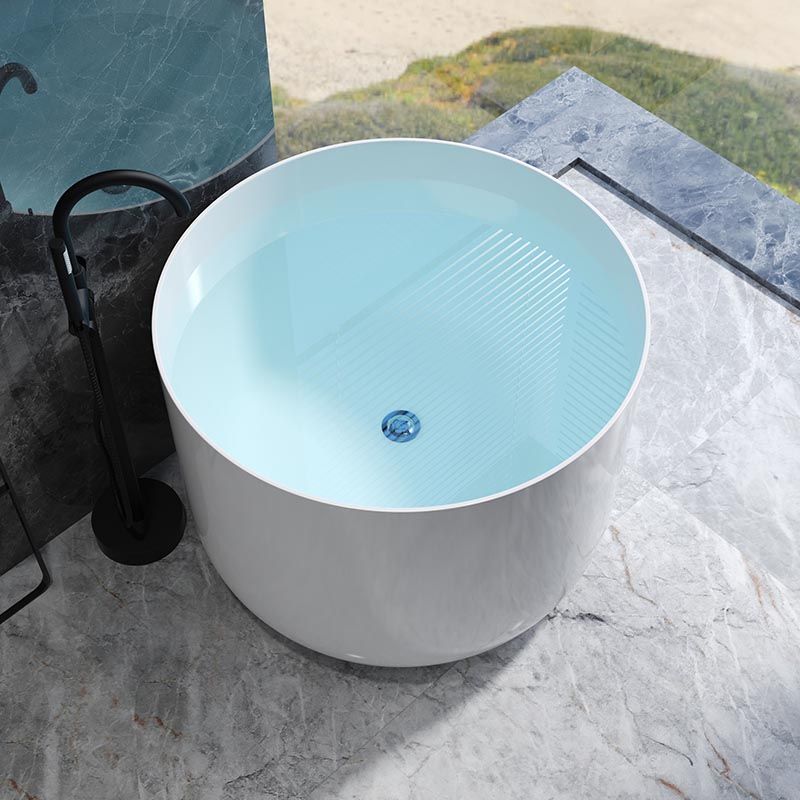 Modern Round Acrylic Bath Tub 26.77" H Freestanding Bathtub for Home Clearhalo 'Bathroom Remodel & Bathroom Fixtures' 'Bathtubs' 'Home Improvement' 'home_improvement' 'home_improvement_bathtubs' 'Showers & Bathtubs' 1200x1200_ce371e2d-2204-48ca-8165-78361df54c7e