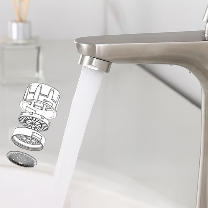 Modern Vessel Faucet Stainless Steel Lever Handles Bathroom Sink Faucet Clearhalo 'bathroom_sink_faucets' 'Conjuntos de Torneiras de Lavatório e Banheiro' 'home_improvement' 'home_improvement_bathroom_sink_faucets' 'Mobiliário Doméstico' 'Página inicial' 'Renovação e equipamento de casa de banho' 'Torneira para lavatório de banheiro' 1200x1200_ceeab858-5297-42b4-a7f9-763bd84d29f7