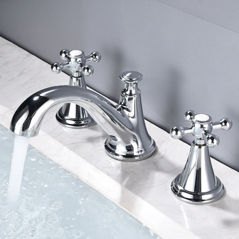 Industrial Centerset Faucet Brass Cross Handles 3 Holes Centerset Bathroom Faucet Clearhalo 'bathroom_sink_faucets' 'Conjunta de Baño y Conjunta de Grifo' 'Coronamiento de Baño y Dispositivo de Baño' 'Grifo del lavabo del baño' 'Hogar' 'home_improvement' 'home_improvement_bathroom_sink_faucets' 'Mejoras para el hogar' 1200x1200_cf62c4f4-db85-474a-a1b3-4dd27891976d