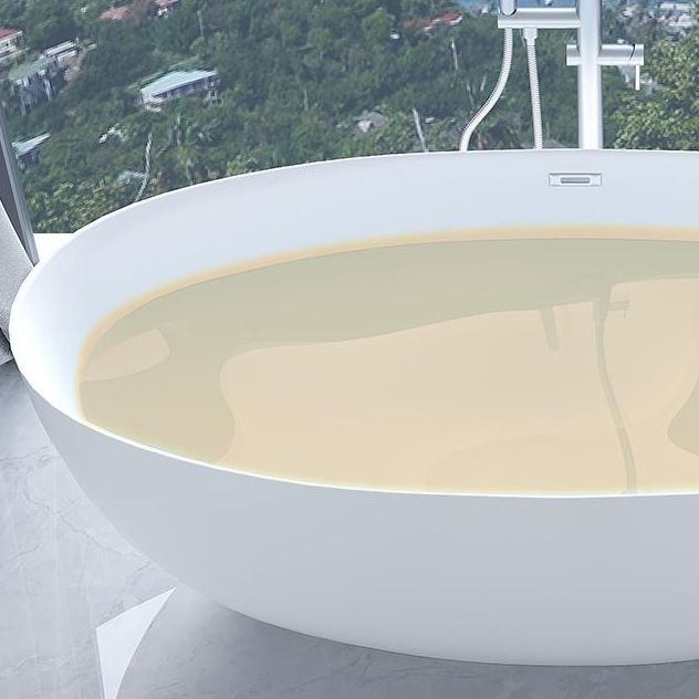 Modern White Acrylic Bathtub Ellipse Freestand Soaking Bathtub with Drain Bath Tub Clearhalo 'Bathroom Remodel & Bathroom Fixtures' 'Bathtubs' 'Home Improvement' 'home_improvement' 'home_improvement_bathtubs' 'Showers & Bathtubs' 1200x1200_d2c67b0f-1e68-45b6-8b7c-f6347ec7458e