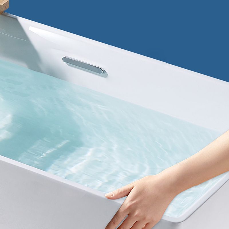 Freestanding Acrylic Bathtub Oval Soaking Tub with Slotted Overflow & Pop-up Drain Clearhalo 'Bathroom Remodel & Bathroom Fixtures' 'Bathtubs' 'Home Improvement' 'home_improvement' 'home_improvement_bathtubs' 'Showers & Bathtubs' 1200x1200_d4516454-0d85-4d16-9d7d-f8a2303e7ef4