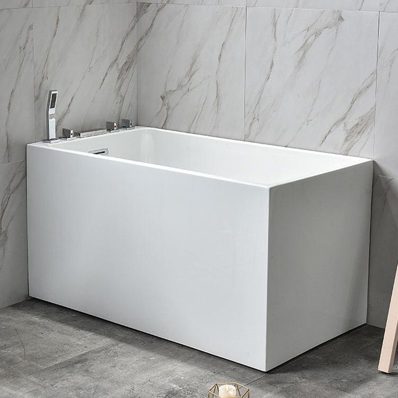 Contemporary Rectangle Acrylic Bathtub Freestanding Soaking Bathtub Clearhalo 'Bathroom Remodel & Bathroom Fixtures' 'Bathtubs' 'Home Improvement' 'home_improvement' 'home_improvement_bathtubs' 'Showers & Bathtubs' 1200x1200_d7d514a8-cc41-49bb-b7bb-04d567fa26d1