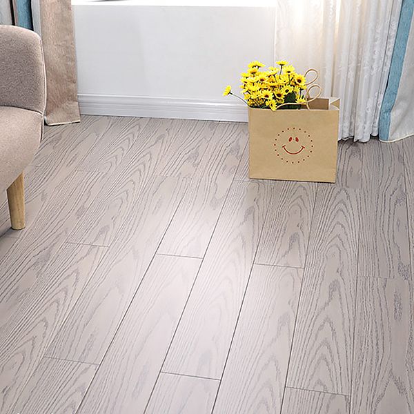 Traditional Waterproof Wood Flooring Solid Wood Engineered Flooring Tiles Clearhalo 'Flooring 'Hardwood Flooring' 'hardwood_flooring' 'Home Improvement' 'home_improvement' 'home_improvement_hardwood_flooring' Walls and Ceiling' 1200x1200_dbc86729-6578-4f81-90b7-64b17bf28391