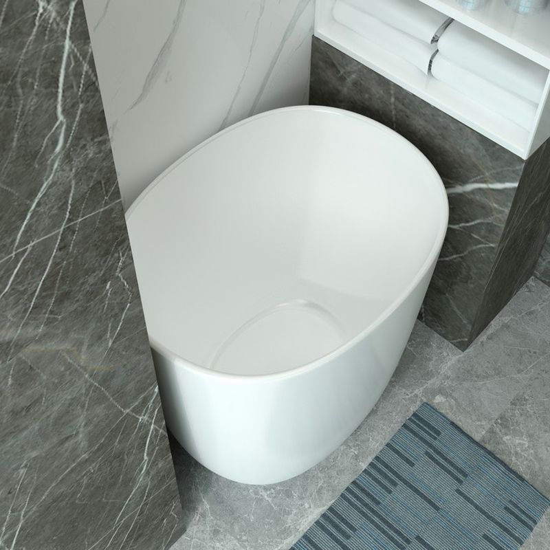 Modern Style Freestanding Bath Tub Acrylic Round Bathtub in White Clearhalo 'Bathroom Remodel & Bathroom Fixtures' 'Bathtubs' 'Home Improvement' 'home_improvement' 'home_improvement_bathtubs' 'Showers & Bathtubs' 1200x1200_dc83201d-825f-42e6-b5a5-c6895e224104