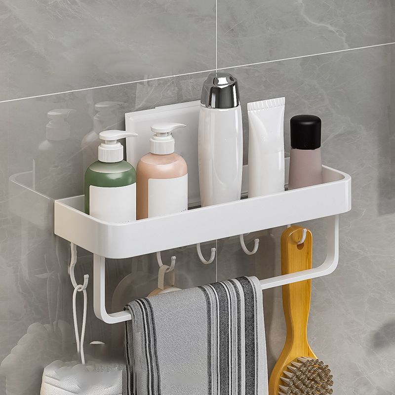 Contemporary Bathroom Accessory Set Metal Bath Shelf in White Clearhalo 'Bathroom Hardware Sets' 'Bathroom Hardware' 'Bathroom Remodel & Bathroom Fixtures' 'bathroom_hardware_sets' 'Home Improvement' 'home_improvement' 'home_improvement_bathroom_hardware_sets' 1200x1200_e38817f1-06e7-4a4b-92e5-e7ef51acb268