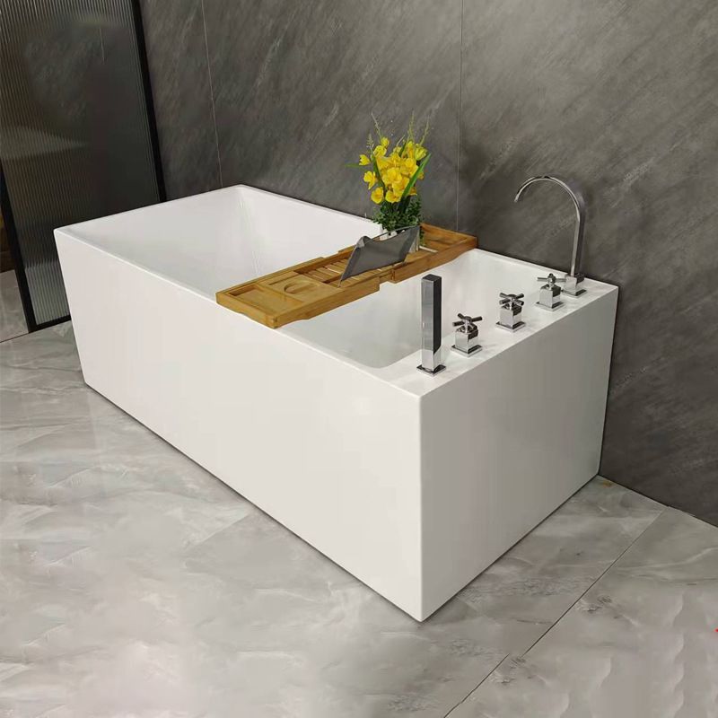 Modern Style Acrylic Rectangular Tub White Bath Tub with Internal Drain Clearhalo 'Bathroom Remodel & Bathroom Fixtures' 'Bathtubs' 'Home Improvement' 'home_improvement' 'home_improvement_bathtubs' 'Showers & Bathtubs' 1200x1200_e5043f9e-19e4-47e3-ba09-7cd811cfb0f5