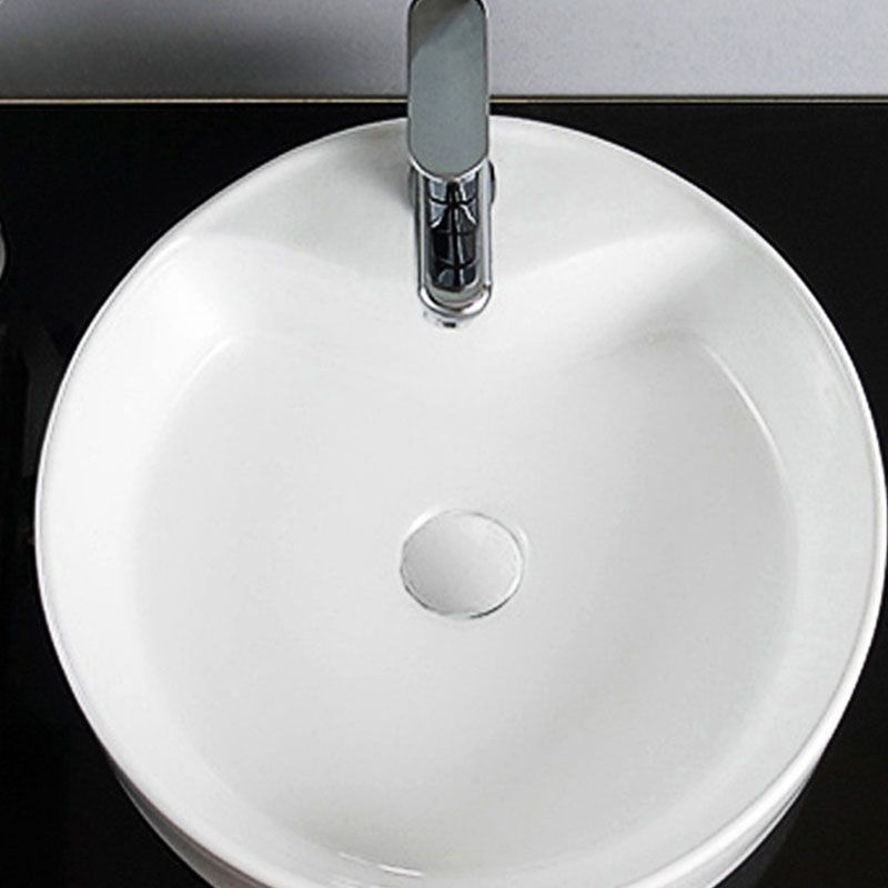 Contemporary Bathroom Sink Porcelain Trough Sink with Round Shape(Not Included Faucets) Clearhalo 'Bathroom Remodel & Bathroom Fixtures' 'Bathroom Sinks & Faucet Components' 'Bathroom Sinks' 'bathroom_sink' 'Home Improvement' 'home_improvement' 'home_improvement_bathroom_sink' 1200x1200_e7ccdb01-c299-4096-9f8a-aac4fd02d366