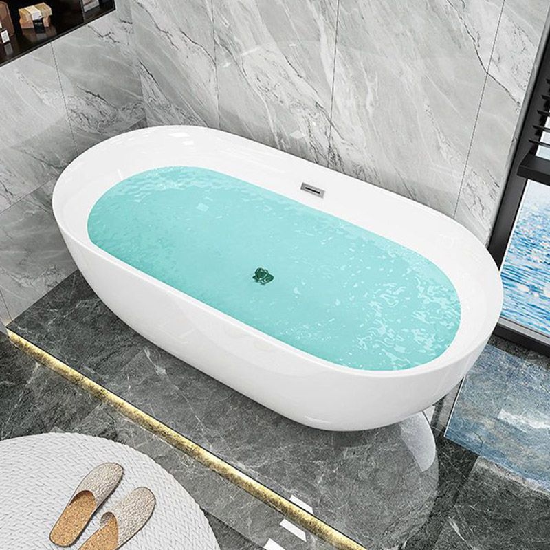 Soaking Freestanding Tub with Overflow Trim White Acrylic Oval Bathtub Clearhalo 'Bathroom Remodel & Bathroom Fixtures' 'Bathtubs' 'Home Improvement' 'home_improvement' 'home_improvement_bathtubs' 'Showers & Bathtubs' 1200x1200_e804388e-34ae-4cf7-b6b6-573c096dab95