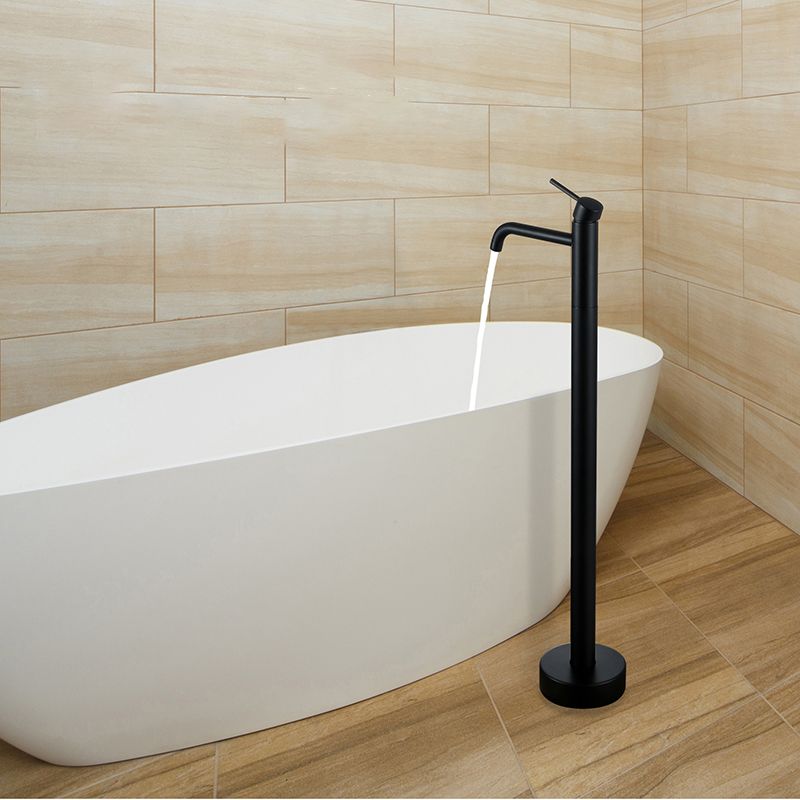 Modern Floor Mounted High Arc Freestanding Tub Filler Metal Freestanding Tub Filler Trim Clearhalo 'Bathroom Remodel & Bathroom Fixtures' 'Bathtub Faucets' 'bathtub_faucets' 'Home Improvement' 'home_improvement' 'home_improvement_bathtub_faucets' 1200x1200_ea6dc7cc-2bc4-40d5-9664-3cbac8550f7a