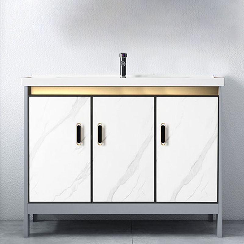 White Vanity Set Single Sink Freestanding Metal Mirror Bathroom Vanity with Faucet Clearhalo 'Bathroom Remodel & Bathroom Fixtures' 'Bathroom Vanities' 'bathroom_vanities' 'Home Improvement' 'home_improvement' 'home_improvement_bathroom_vanities' 1200x1200_ec01960d-2c60-4f87-9235-5b1c718bd1fc