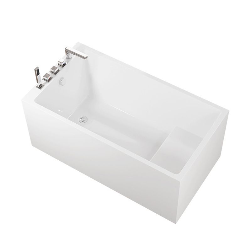 Contemporary Style White Acrylic Tub Rectangular Soaking Tub for Home Clearhalo 'Bathroom Remodel & Bathroom Fixtures' 'Bathtubs' 'Home Improvement' 'home_improvement' 'home_improvement_bathtubs' 'Showers & Bathtubs' 1200x1200_f08fe135-68aa-4de2-af1c-3f1b5f478b7e