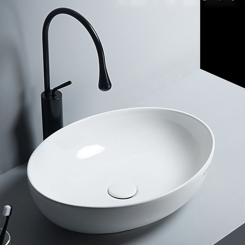 Modern Bathroom Sink Porcelain Round Vessel Lavatory Sink with Pop-Up Drain Clearhalo 'Bathroom Remodel & Bathroom Fixtures' 'Bathroom Sinks & Faucet Components' 'Bathroom Sinks' 'bathroom_sink' 'Home Improvement' 'home_improvement' 'home_improvement_bathroom_sink' 1200x1200_f295c848-8b5f-4e9b-8f06-81f6efd7093d