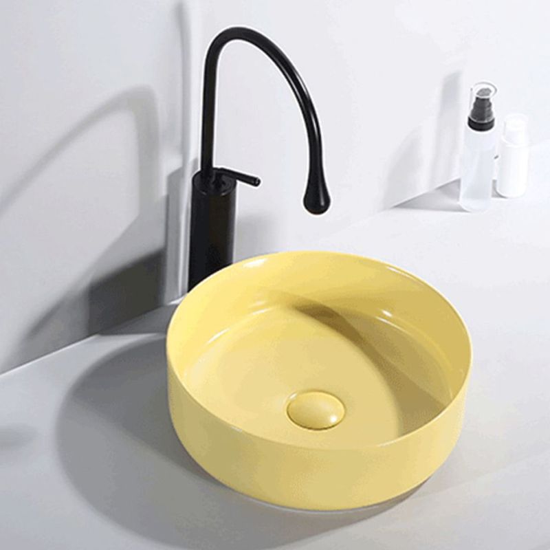 Round Modern Bathroom Sink Porcelain Vessel Bathroom Sink for Home(Faucet Not Included) Clearhalo 'Bathroom Remodel & Bathroom Fixtures' 'Bathroom Sinks & Faucet Components' 'Bathroom Sinks' 'bathroom_sink' 'Home Improvement' 'home_improvement' 'home_improvement_bathroom_sink' 1200x1200_f9251078-ca72-4793-9e5f-b6b5fce093ad