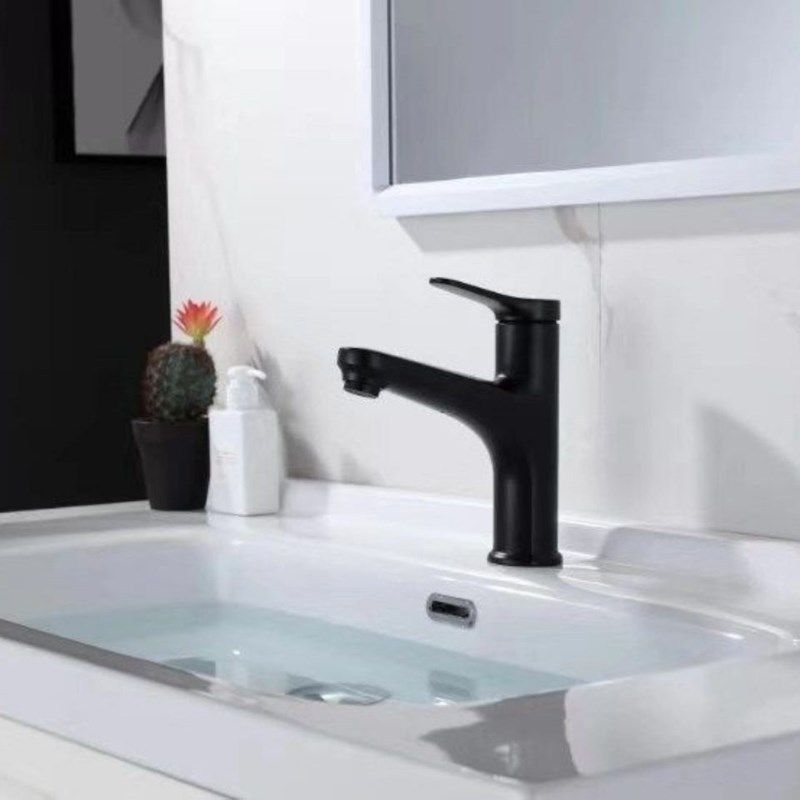 Modern Style Vessel Sink Faucet Lever Handle Copper Retractable Low Arc Vessel Faucet Clearhalo 'bathroom_sink_faucets' 'Conjunta de Baño y Conjunta de Grifo' 'Coronamiento de Baño y Dispositivo de Baño' 'Grifo del lavabo del baño' 'Hogar' 'home_improvement' 'home_improvement_bathroom_sink_faucets' 'Mejoras para el hogar' 1200x1200_f99e786c-9e5b-49f5-827a-a685c335c7ae