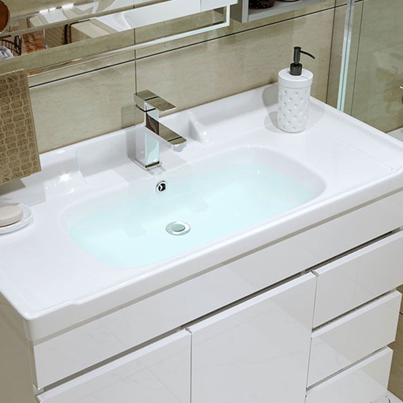 Modern Wall Mount Bathroom Sink Vanity with Faucet Sink Mirror Clearhalo 'Bathroom Remodel & Bathroom Fixtures' 'Bathroom Vanities' 'bathroom_vanities' 'Home Improvement' 'home_improvement' 'home_improvement_bathroom_vanities' 1200x1200_f9bee8c7-2f6d-48f6-8327-626c935342d4