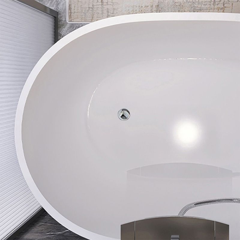 Modern Style Freestanding Bath Tub Acrylic Oval Bathtub in White Clearhalo 'Bathroom Remodel & Bathroom Fixtures' 'Bathtubs' 'Home Improvement' 'home_improvement' 'home_improvement_bathtubs' 'Showers & Bathtubs' 1200x1200_fcd2f0ad-07d4-450e-896c-bbd366c60827