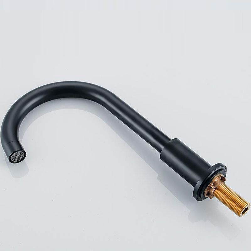 High-Arc Sink Faucet 3 Hole Lever Handle Bathroom Faucet with Water Hose Clearhalo 'Accueil' 'Amélioration Domiciliaire' 'bathroom_sink_faucets' 'Ensembles de Lavabo & de Robinet de Toilette' 'home_improvement' 'home_improvement_bathroom_sink_faucets' 'Robinet de Lavabo de Salle de Bain' 'Rénovation et Équipement de Salle de Bain' 1200x1200_fe1b5063-385d-42c0-80e3-15260fa16317