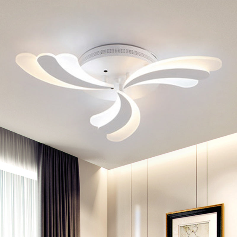 Acrylic Windmill Ceiling Lamp Modern 3/5/9 Lights White Flush Mount Light Fixture in Warm/White/Natural Light 3 White Clearhalo 'Ceiling Lights' 'Close To Ceiling Lights' 'Close to ceiling' 'Semi-flushmount' Lighting' 1207767