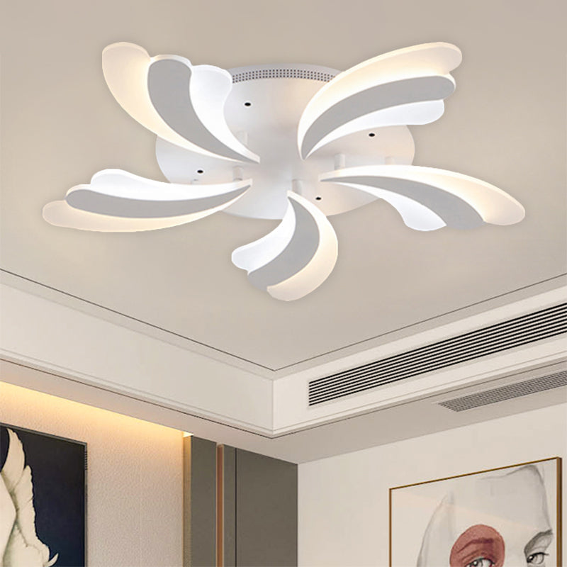 Acrylic Windmill Ceiling Lamp Modern 3/5/9 Lights White Flush Mount Light Fixture in Warm/White/Natural Light Clearhalo 'Ceiling Lights' 'Close To Ceiling Lights' 'Close to ceiling' 'Semi-flushmount' Lighting' 1207774