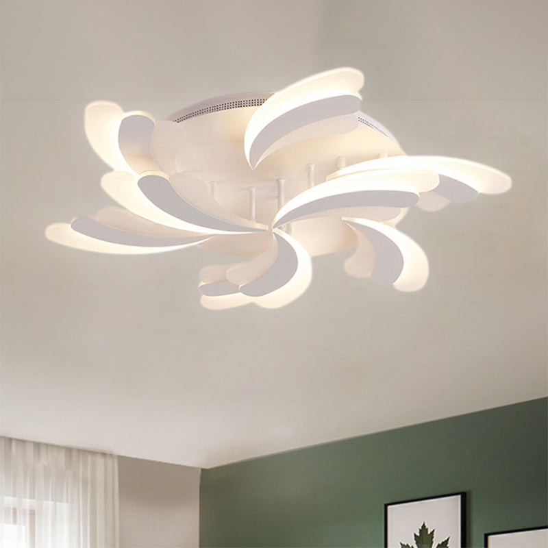 Acrylic Windmill Ceiling Lamp Modern 3/5/9 Lights White Flush Mount Light Fixture in Warm/White/Natural Light Clearhalo 'Ceiling Lights' 'Close To Ceiling Lights' 'Close to ceiling' 'Semi-flushmount' Lighting' 1207779