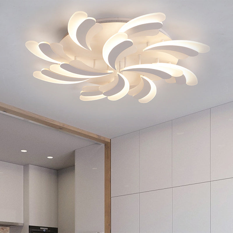 Acrylic Windmill Ceiling Lamp Modern 3/5/9 Lights White Flush Mount Light Fixture in Warm/White/Natural Light Clearhalo 'Ceiling Lights' 'Close To Ceiling Lights' 'Close to ceiling' 'Semi-flushmount' Lighting' 1207783