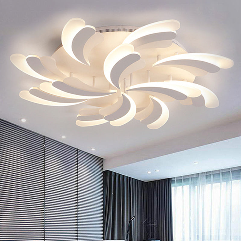 Acrylic Windmill Ceiling Lamp Modern 3/5/9 Lights White Flush Mount Light Fixture in Warm/White/Natural Light Clearhalo 'Ceiling Lights' 'Close To Ceiling Lights' 'Close to ceiling' 'Semi-flushmount' Lighting' 1207784