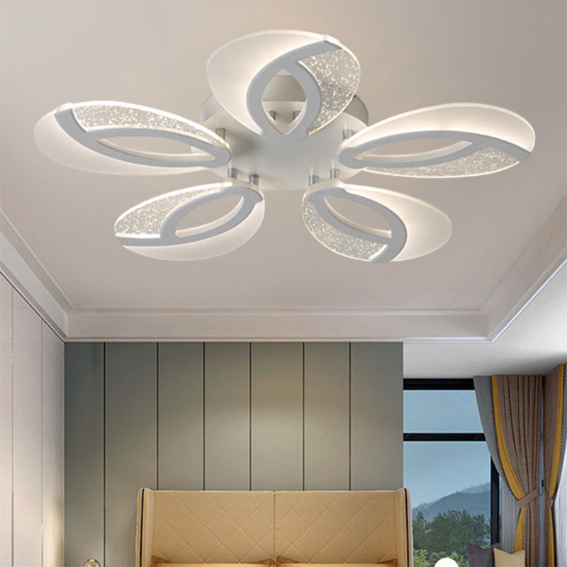 Simple 3/5/9 Lights Flush Mount Light with Acrylic Shade White Fan Ceiling Light Fixture in Warm/White/Natural Light Clearhalo 'Ceiling Lights' 'Close To Ceiling Lights' 'Close to ceiling' 'Semi-flushmount' Lighting' 1207823