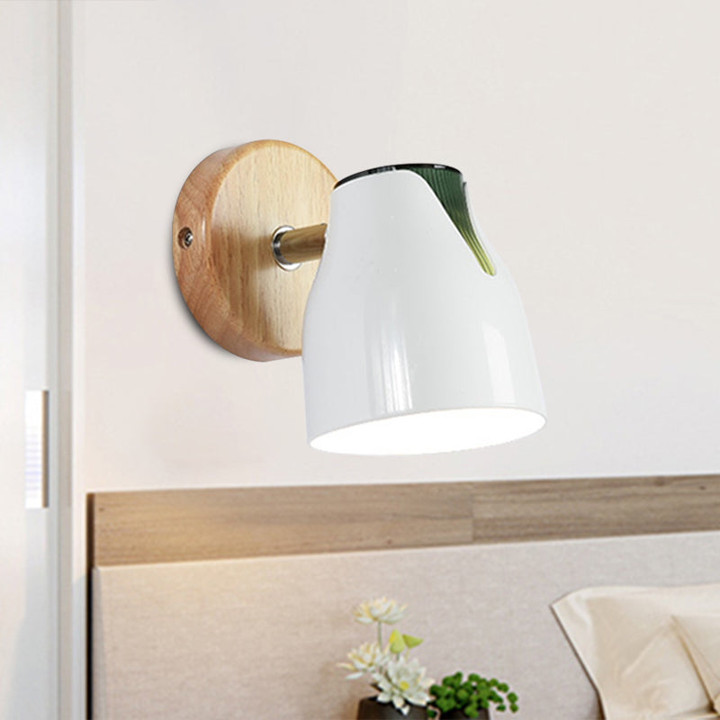 Rotatable Metallic Bud Shade Wall Light Single Light Modern Sconce Light for Kitchen Cloth Shop Green Clearhalo 'Modern wall lights' 'Modern' 'Wall Lamps & Sconces' 'Wall Lights' Lighting' 1209630