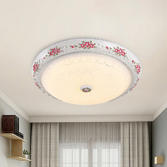 LED Flush Mount Lamp Traditional Style Circular Shaped Cream Glass Ceiling Light Fixture in White-Pink, 12"/16"/19.5" Wide Clearhalo 'Ceiling Lights' 'Close To Ceiling Lights' 'Close to ceiling' 'Flush mount' Lighting' 1223656