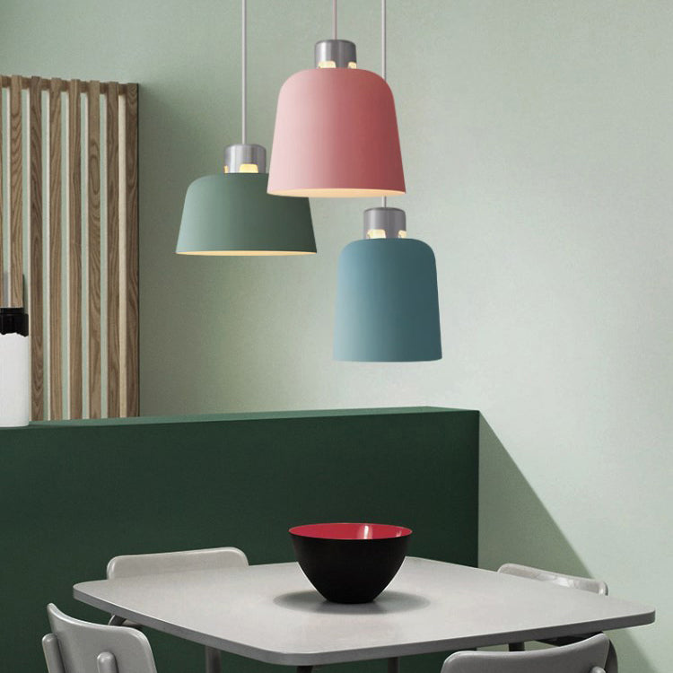 Metal Bucket Shade Hanging Light Single Light Nordic Pendant Lighting in Blue/Green/Pink for Restaurant Dining Room Clearhalo 'Ceiling Lights' 'Modern Pendants' 'Modern' 'Pendant Lights' 'Pendants' Lighting' 126978