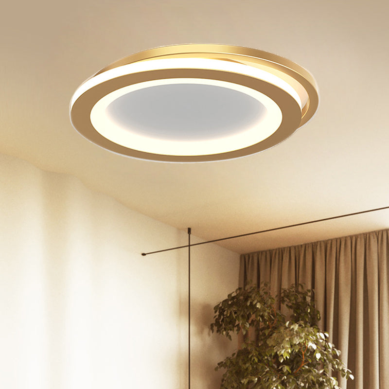 Simple Round/Square Ceiling Mounted Fixture Metal LED Hallway Flush Lighting in Black/Gold Gold Round Clearhalo 'Ceiling Lights' 'Close To Ceiling Lights' 'Close to ceiling' 'Flush mount' Lighting' 1272363