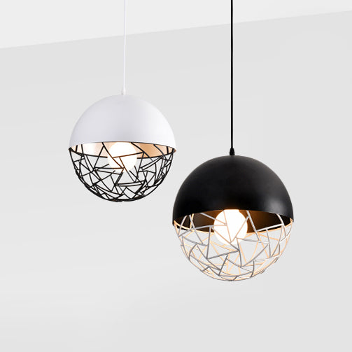 Hollow Design Metal Sphere Pendant Light Fixture 1 Bulb Contemporary Suspended Light in Black/White Clearhalo 'Ceiling Lights' 'Modern Pendants' 'Modern' 'Pendant Lights' 'Pendants' Lighting' 127546