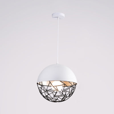 Hollow Design Metal Sphere Pendant Light Fixture 1 Bulb Contemporary Suspended Light in Black/White White Clearhalo 'Ceiling Lights' 'Modern Pendants' 'Modern' 'Pendant Lights' 'Pendants' Lighting' 127550