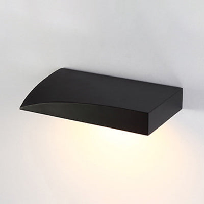 Modernism Style Curved Sconce Wall Light Metal 5.5"/10" Width LED Living Room Wall Lamp in Black/White Black 10" Clearhalo 'Cast Iron' 'Glass' 'Industrial' 'Modern wall lights' 'Modern' 'Tiffany' 'Traditional wall lights' 'Wall Lamps & Sconces' 'Wall Lights' Lighting' 128196