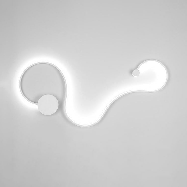 Twist LED Wall Sconce Contemporary Acrylic 1 Light Black/White Wall Lighting Fixture in Warm/White Light White C Clearhalo 'Modern wall lights' 'Modern' 'Wall Lamps & Sconces' 'Wall Lights' Lighting' 128488