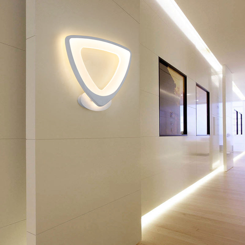 Simple Triangle/Oval/Teardrop Wall Sconce Light Acrylic LED Corridor Wall Light Fixture in Warm/White White Triangle Clearhalo 'Modern wall lights' 'Modern' 'Wall Lamps & Sconces' 'Wall Lights' Lighting' 128905