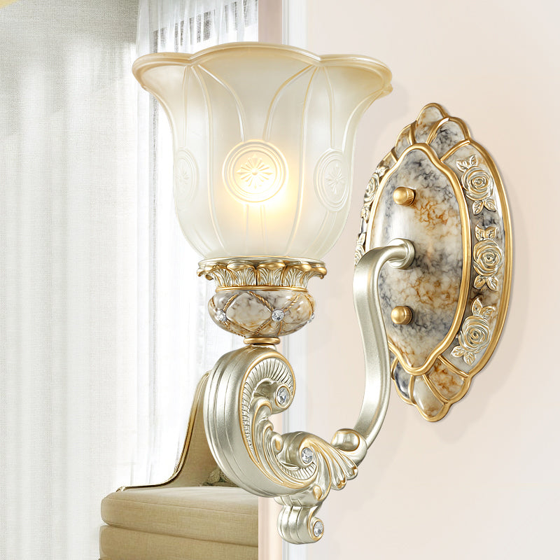 Vintage Scalloped Wall Light Fixture 1/2-Light White Glass Wall Mount Lamp in Gold for Bedroom 1.0 Gold Clearhalo 'Wall Lamps & Sconces' 'Wall Lights' Lighting' 1289858