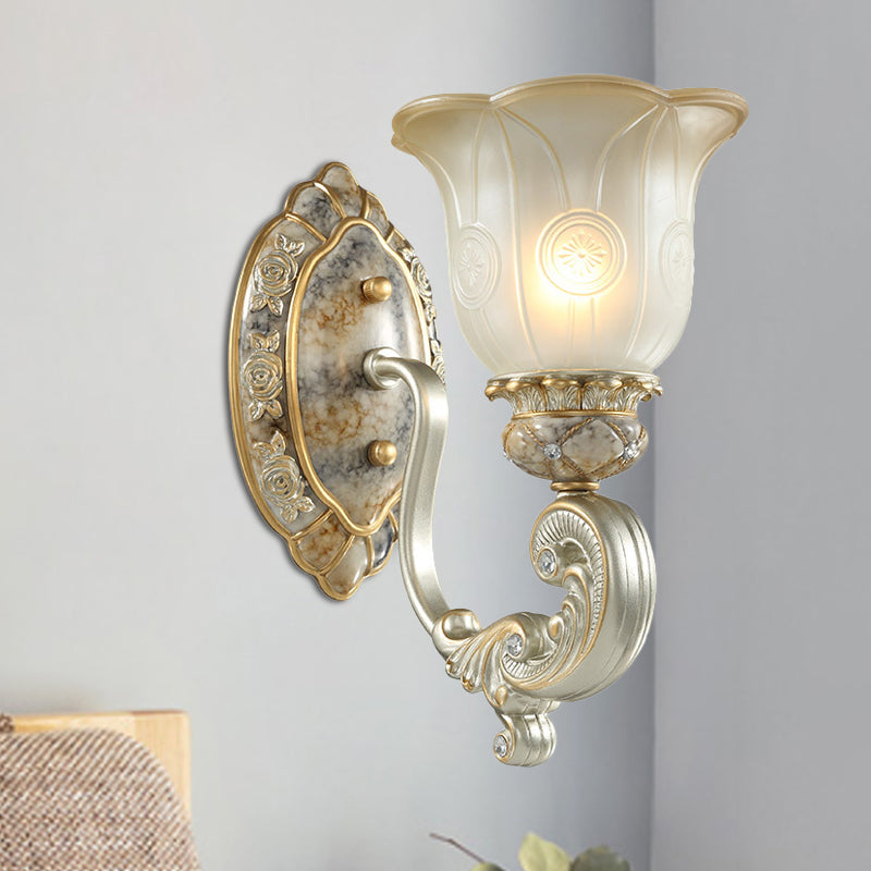 Vintage Scalloped Wall Light Fixture 1/2-Light White Glass Wall Mount Lamp in Gold for Bedroom Clearhalo 'Wall Lamps & Sconces' 'Wall Lights' Lighting' 1289859