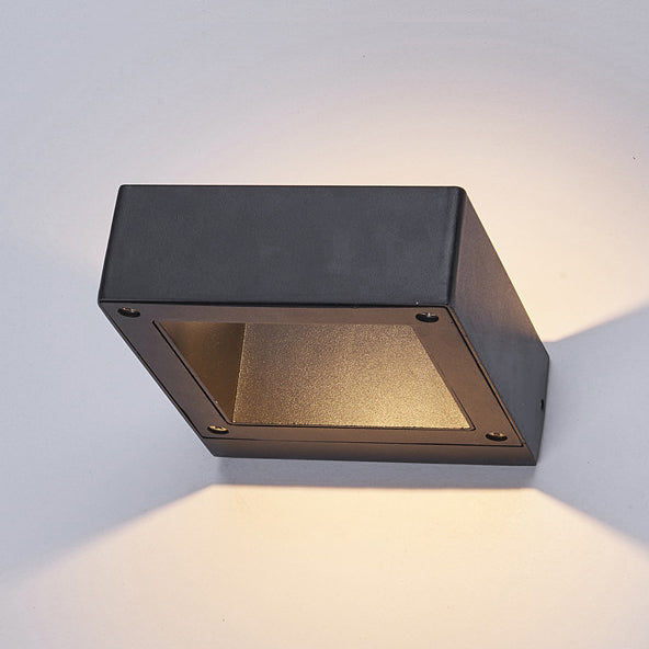 Square Shade Sconce Light Fixture Modern Stylish Aluminum Warm/White Light LED Black Finish Wall Lighting for Porch Black Warm Clearhalo 'Cast Iron' 'Glass' 'Industrial' 'Modern wall lights' 'Modern' 'Tiffany' 'Traditional wall lights' 'Wall Lamps & Sconces' 'Wall Lights' Lighting' 129495
